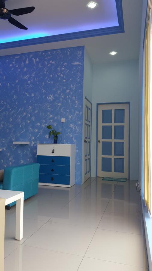 Bentong Street View Guest House 文冬街景旅馆 Kampong Chabang Exteriör bild